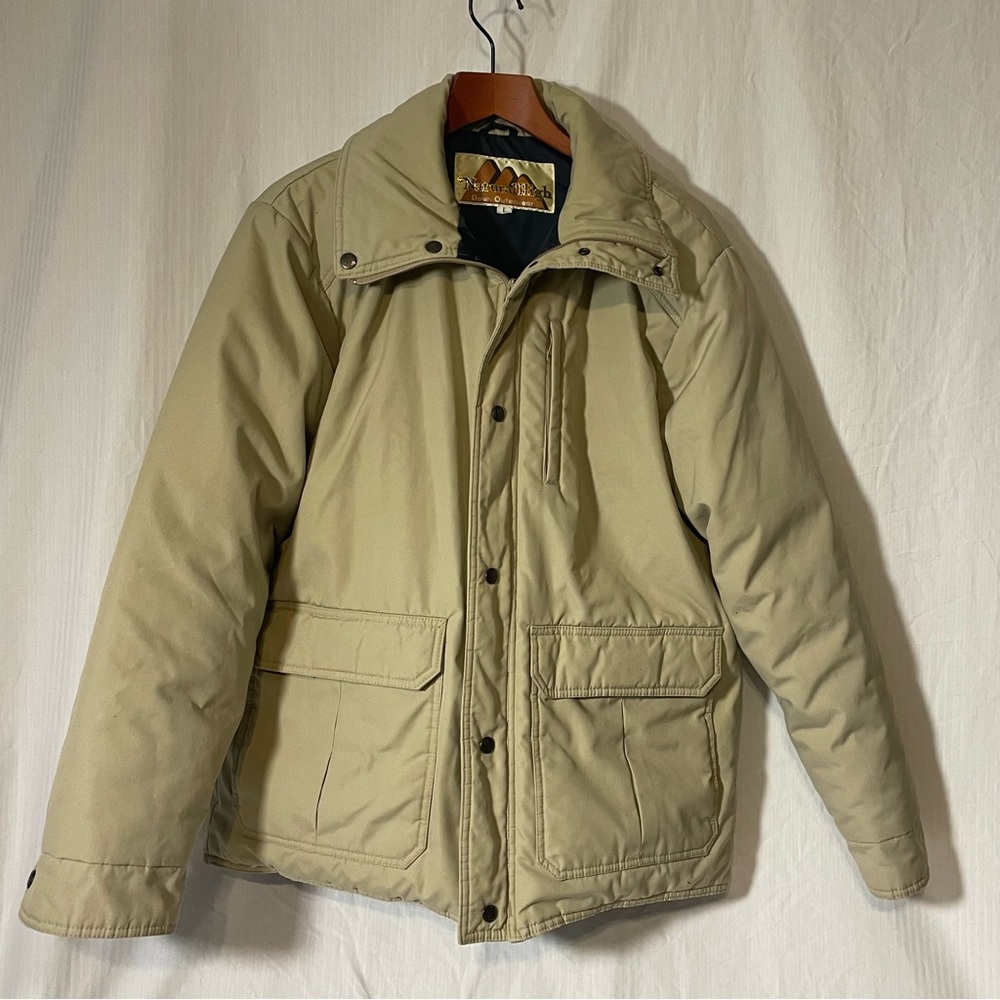 Men's Insulated Puffer Jacket in Light Beige